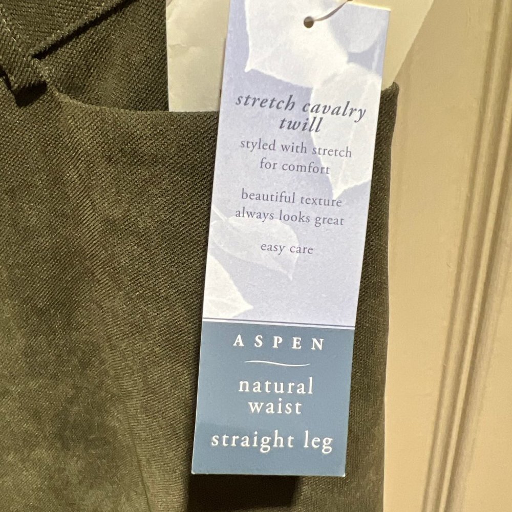 NWT Coldwater Creek Straight Leg Sz 10 - Picture 3 of 5